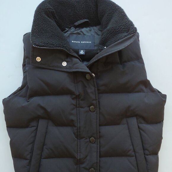 Banana Republic Down Puffer Vest Full Zip Pockets Scandi Girl Cabincore Size XS - Picture 1 of 12